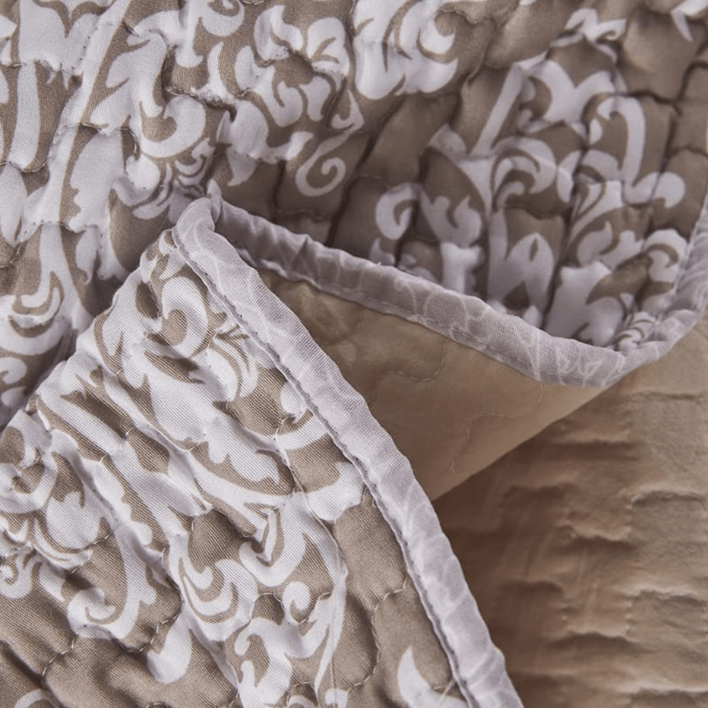 Colcha bouti premium Londres 4 Colcha bouti cosida premium Londres estampada con acolchado fino cosido de la firma NOVOTEXTIL Ideal para los meses de verano y entretiempo