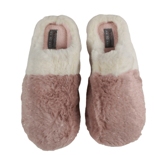 Zapatilla de Casa Chica Pelo-Rosa 1 Zapatilla Casa Pelo Rosa, las mejores zapatillas tanto para dentro como fuera de casa, para ofrecerte a ti y a los tuyos moda y calidad al mejor precio.