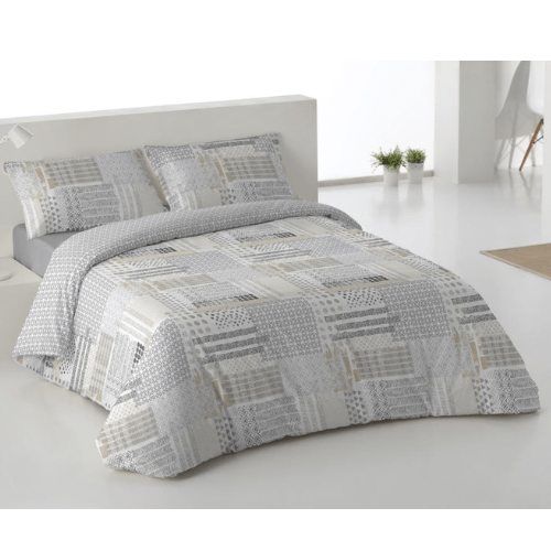 Funda Nórdica Broderie 3 piezas 1 Funda Nórdica Broderie 3 piezas , compuesta por funda nórdica, sabana bajera y funda de almohada, ofreciendo así la máxima garantía de calidad en un producto oficial. Tacto extra suave pétalo de la firma +Home.