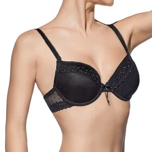 Descubre el elegante sujetador Casandra B de Selene con aros y encaje. ¡Siente la comodidad y la sofisticación en una prenda única! Encuéntralo aquí.