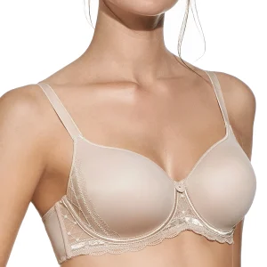 La elegancia definitiva con el Sujetador Desiré C de Selene. Aros, relleno y detalles de encaje en los laterales te brindan soporte, comodidad.
