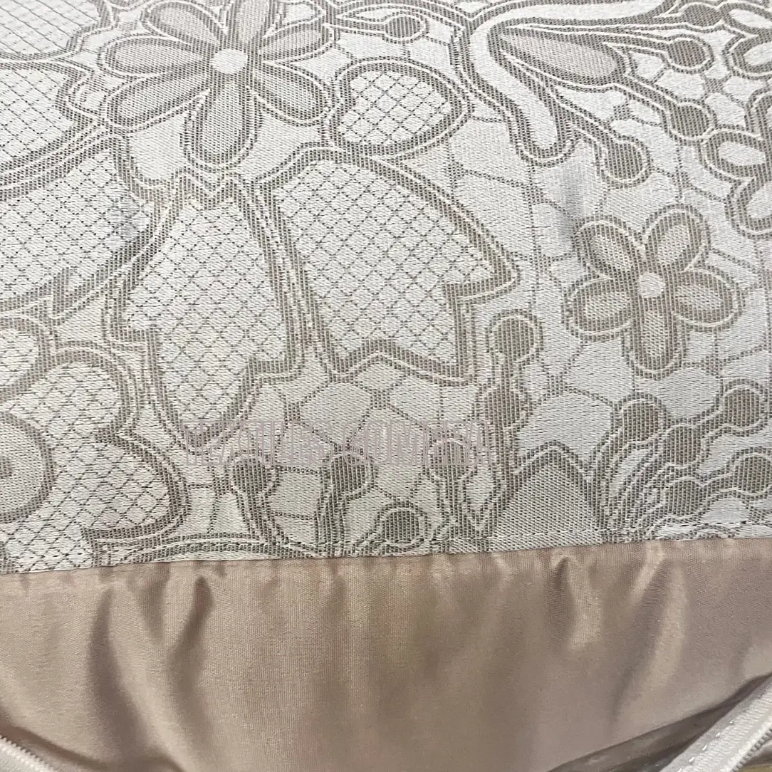 Edredón comforter jacquard Lisa taupé 2 Edredón comforter jacquard Lisa taupé