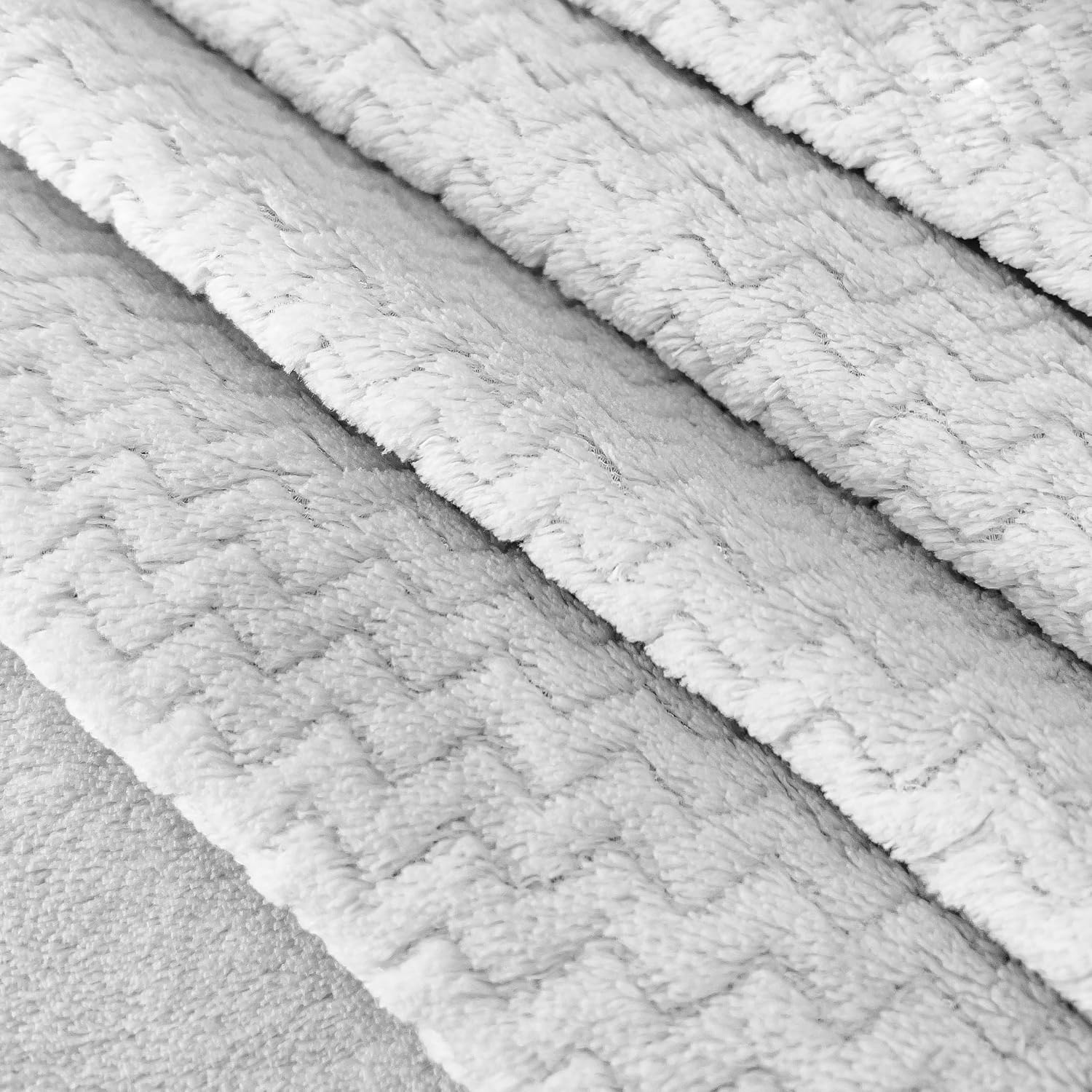 Sábana coralina jacquard Loren gris 2 Sábana coralina jacquard Loren gris - Imagen 2