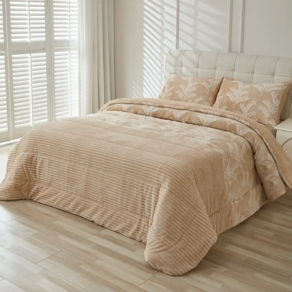 Edredón Sherpa Premium CERVO BEIGE – Textiles Gomera Calidez, elegancia y suavidad para un descanso perfecto 1 Edredón Sherpa Premium CERVO BEIGE