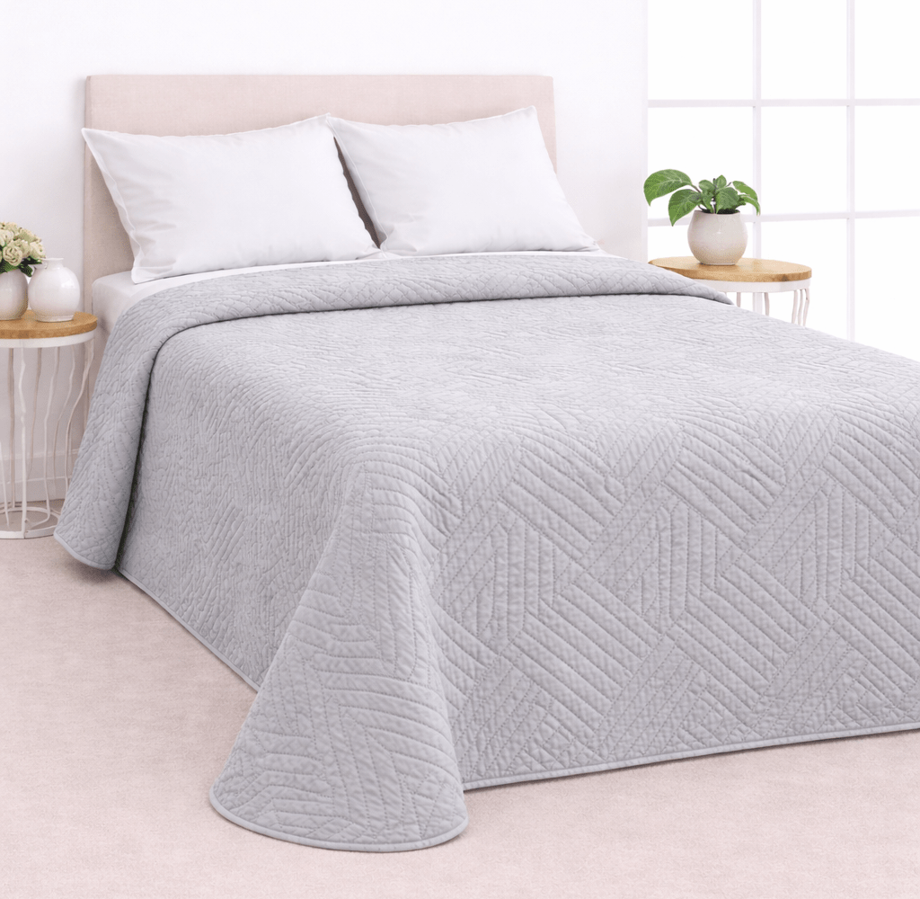 Colcha Barata Lisa Vernia gris – Ligera, elegante y económica para tu dormitorio 1 Colcha Barata Lisa Vernia gris