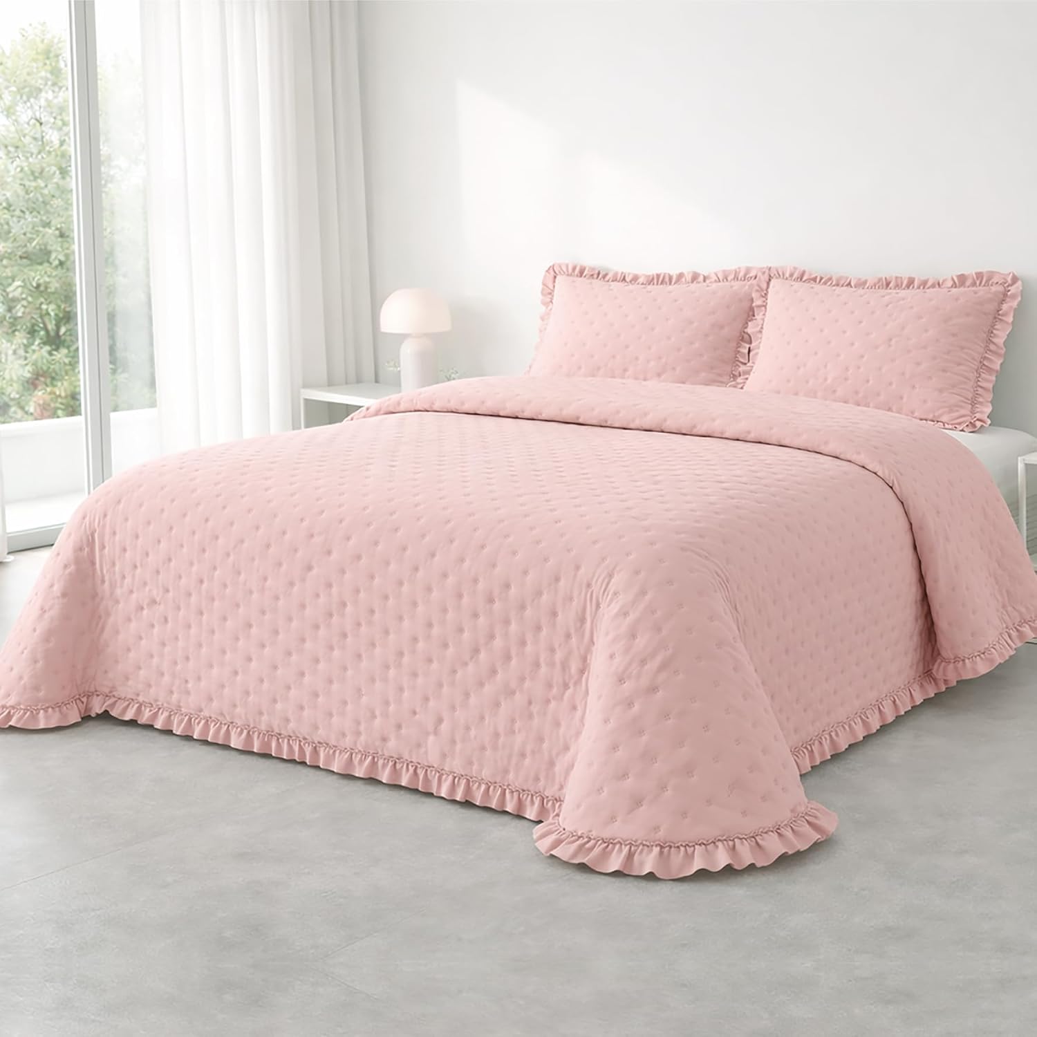 Colcha con Volante Marina Rosa – Elegancia y frescura para tu dormitorio 1 colcha con volante Marina rosa
